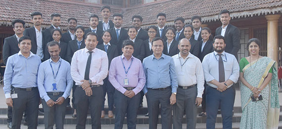 Twenty MBAs get placed at HDFC Bank