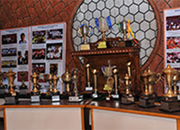 Sahyadri wins Cash Prize from VTU for Excellence in Sports & Cultural Activities 