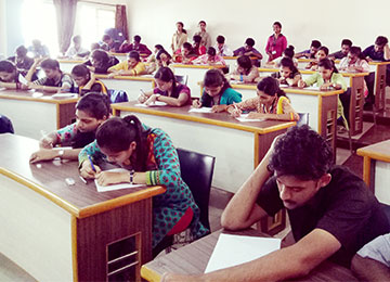 MBA-HR Students conduct Aptitude Test for 1st year MBA