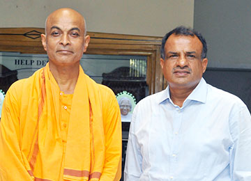 Swami Maheshatmananda from RIMSE visits Sahyadri