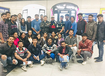  MBAs on Industry Visit to Delhi Metro Museum