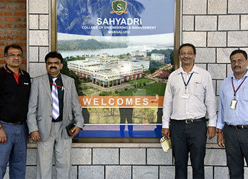 Sahyadri receives guests from Vivekananada College of Engineering & Technology (VCET) 