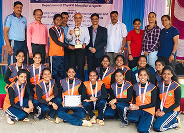 Girls Volley Ball Team wins Runners-Up Trophy at VTU State Level Volleyball Tournament 