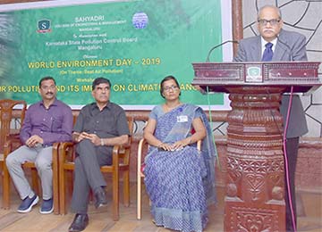  Inauguration of the Two-Day workshop on “Air Pollution and its Impact on Climate Change” 