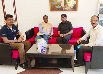 Director- Research along with Incharge-Industry Connect meet the Director of IIIT-A 
