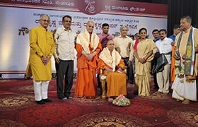 Sahyadri felicitates Swami Ji’s of Ramakrishna Mutt upon being conferred Amrutamahotsava Rajyotsava Award by the State Govt.
