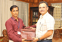 AVP of Reliance Jio Infocomm Ltd visits Sahyadri