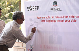 Sahyadri initiates signature campaign for voter awareness-2 copy