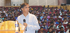 Principal-speaks-on-‘Living-Engineering’-at-Angadi-Institute-of-Technology-and-Management-(AITM),-Belagavi