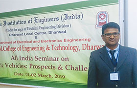 Mechanical Engineering faculty presents a Paper at the All India Seminar on Electric vehicles