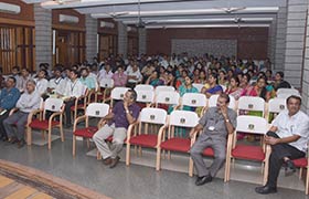 Capt. Ganesh Karnik addresses faculty on the occasion of Teachers’ Day 