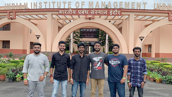MBAs participate in Atharv19, a Management Fest at IIM Indore