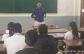 MBA Alumnus  The Asst. Marketing Manager at Audi Karnataka interacted with students 